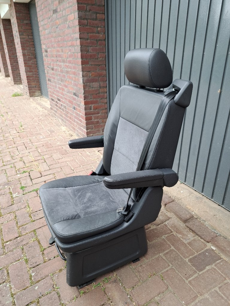 Extra VW California T5 T6 / Multivan draaistoel, Ophalen, Zo goed als nieuw