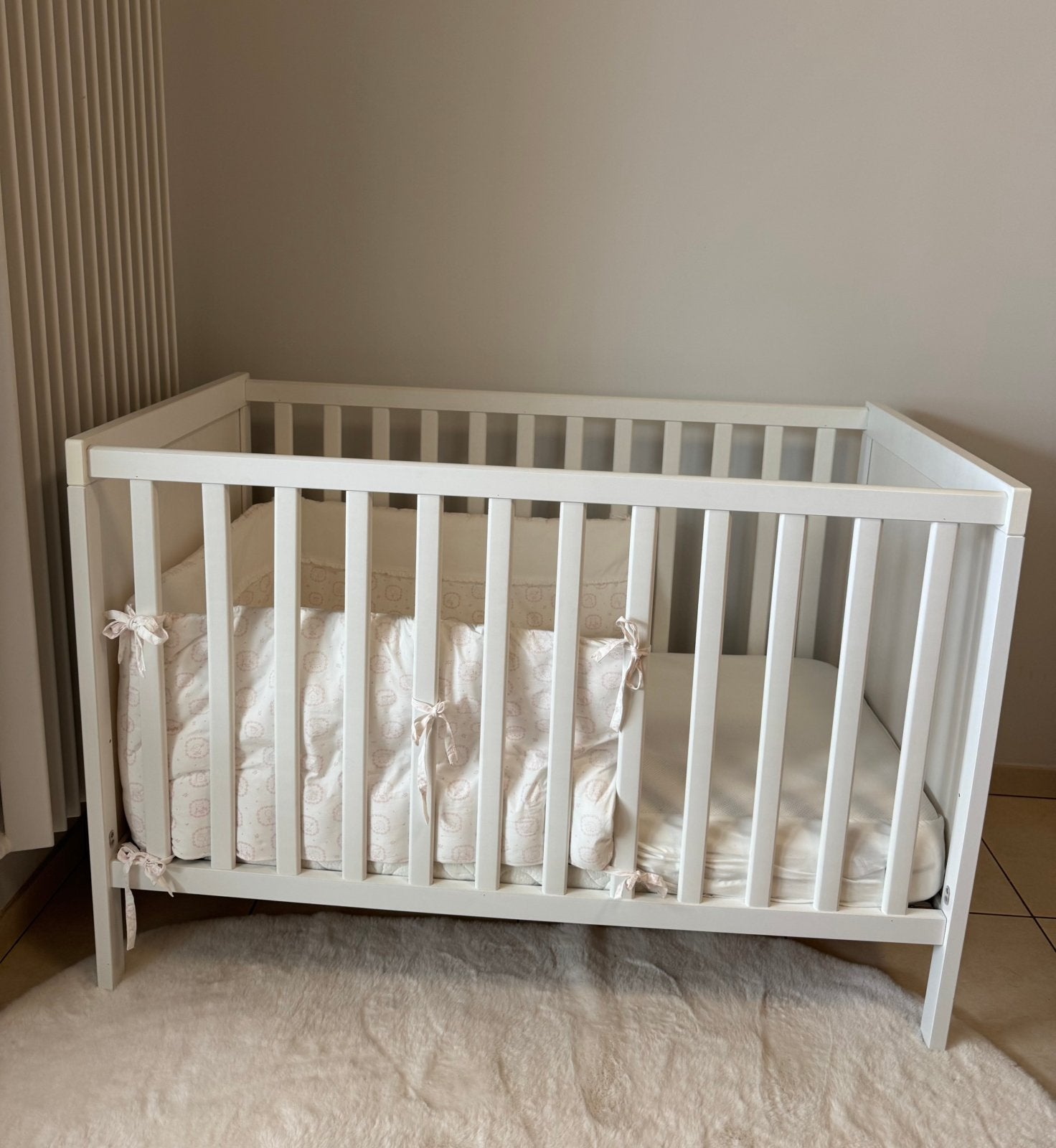 IKEA SUNDVIK babybed perfecte staat, Enlèvement, Comme neuf