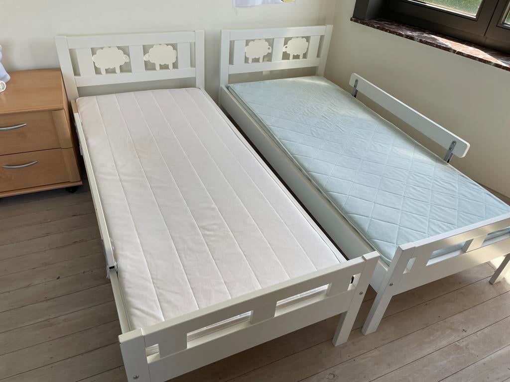 Ikea peuterbedden, Kinderen en Baby's, Kinderkamer | Bedden, Ophalen, Zo goed als nieuw, Matras