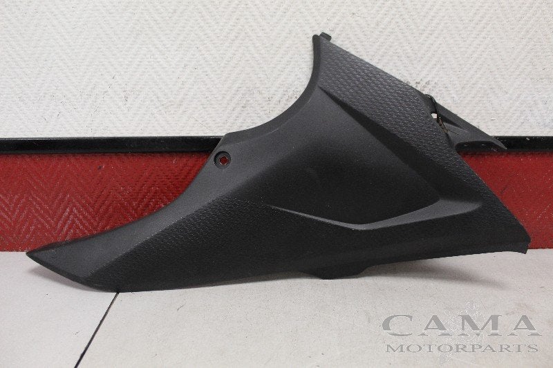 COQUE CÔTÉ DROIT Honda CBR 500 R 2013-2015 (CBR500R PC44), Dhr. S. di Majo, Utilisé, Info@cama-motorparts.nl, P.J. Troelstraweg 8 8
3144 CX  MAASSLUIS, NL