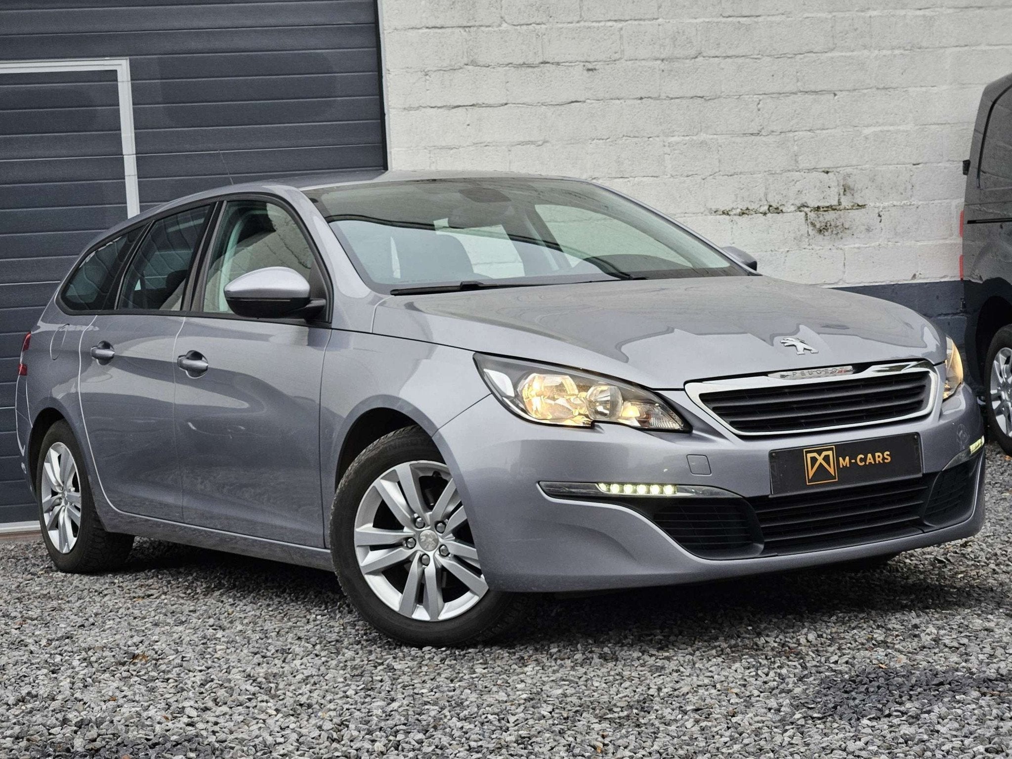 Peugeot 308 Gps * Cruise * Euro 6 *, Autos, Peugeot, Argent ou Gris, Achat, Euro 6, Entreprise