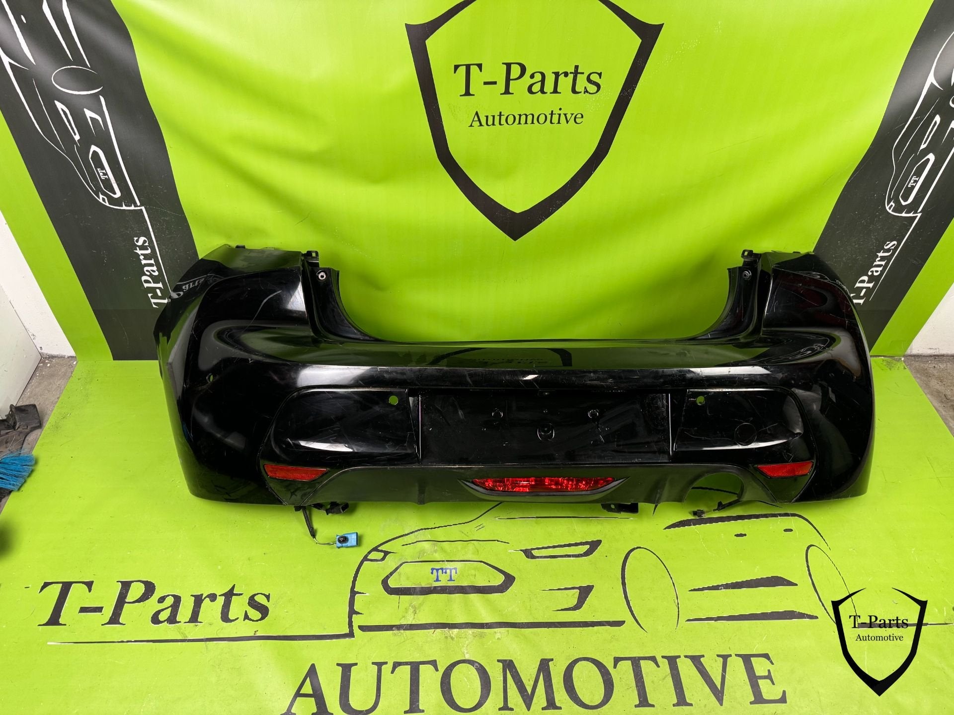 peugeot 208 achterbumper 4x PDC bumper 2019+ camera, Info@fabrikant.eu, Bumper, Fabrikant BV, Gebruikt