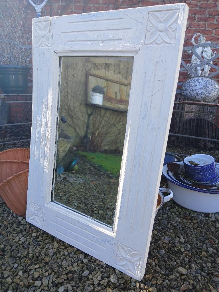 Witte brocante spiegel, Huis en Inrichting, Woonaccessoires | Spiegels, Ophalen