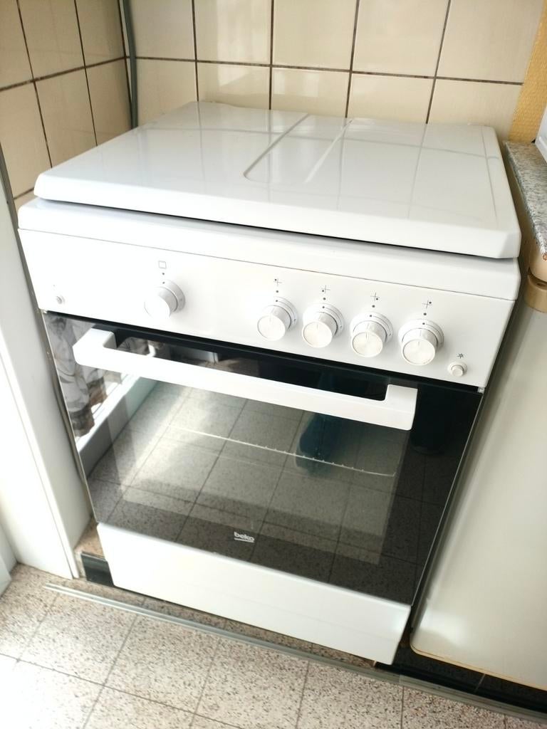Beko gasfornuis, Elektronische apparatuur, Fornuizen, Ophalen