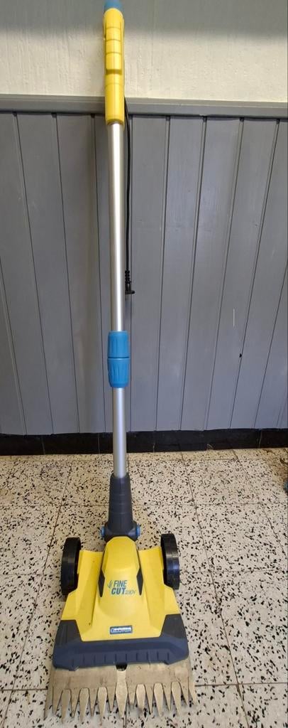 GLORIA FineCut 230V 25 cm elektrische draadtrimmer, Ophalen