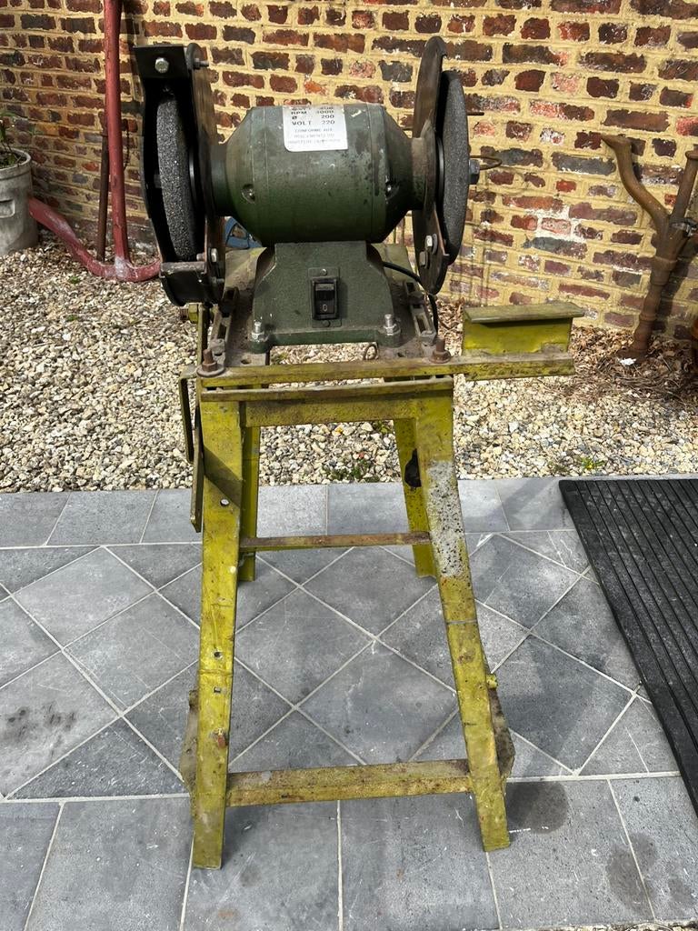 Staande slijpschijf voor werkplaatsen, Ophalen, Zo goed als nieuw