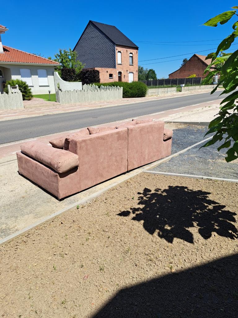 Zetel Gratis, Enlèvement