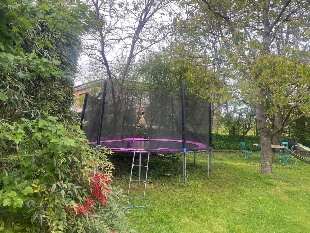 Trampoline, Enlèvement, Utilisé