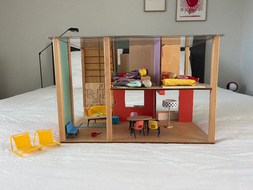 Houten Poppenhuis Djeco, Ophalen, Zo goed als nieuw, Poppenhuis