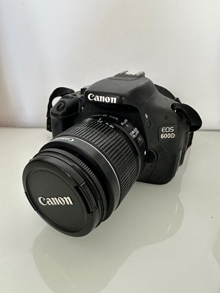 Canon EOS 600D + 18-55 mm lens – complete set, Ophalen, Gebruikt, Spiegelreflex, Accu