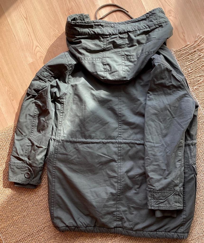 Kwaliteit dames winter jas L/XL met een kap, Ophalen, H&M, Maat 42/44 (L), Zo goed als nieuw