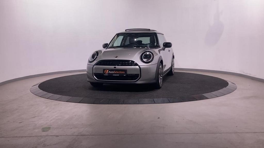 MINI Cooper C Panodak/Led/360 Camera/Automaat/New Model, Auto's, 0 cilinders, https://public.car-pass.be/vhr/e1c4cd1f-2b22-4dcf-b09e-cfaa1c9d146a