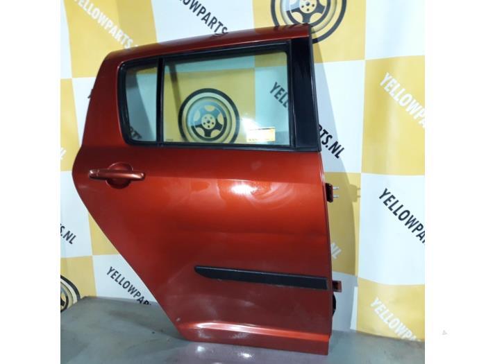 Portière 4portes arrière droite d'un Suzuki Swift (ZFS), -, 3 mois de garantie, Utilisé, Porte