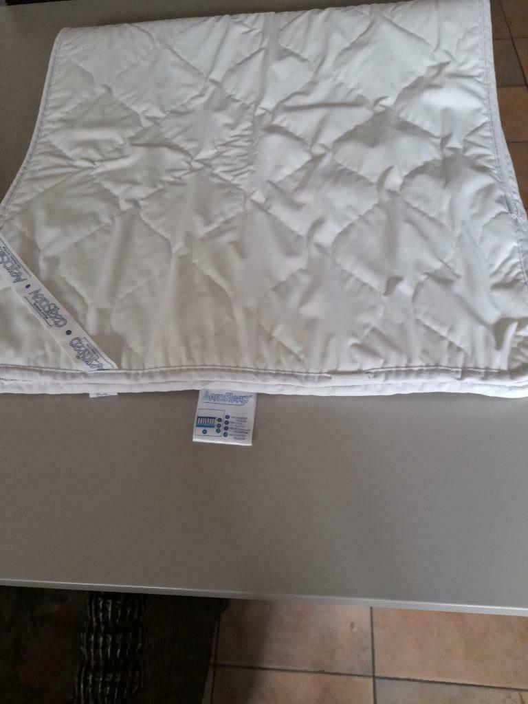 Aerosleep kindermatras 57 op 115  cm., Ophalen of Verzenden, Gebruikt, Wit, Jongetje of Meisje