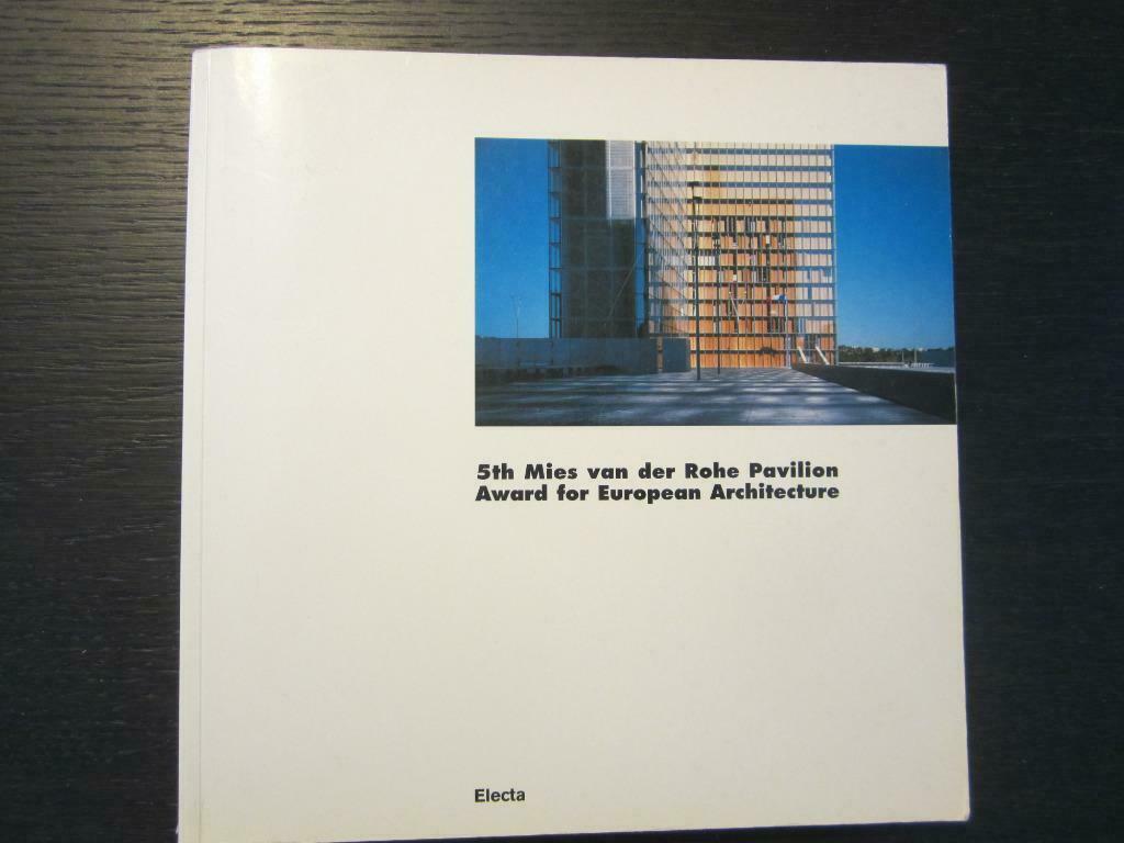 5th Mies van der Rohe Pavilion Award  European Architecture, Enlèvement ou Envoi, Utilisé