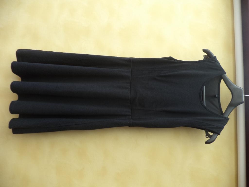 Zwart kleedje VERO MODA in maat M, Kleding | Dames, Ophalen of Verzenden, Zo goed als nieuw, Maat 38/40 (M), Zwart