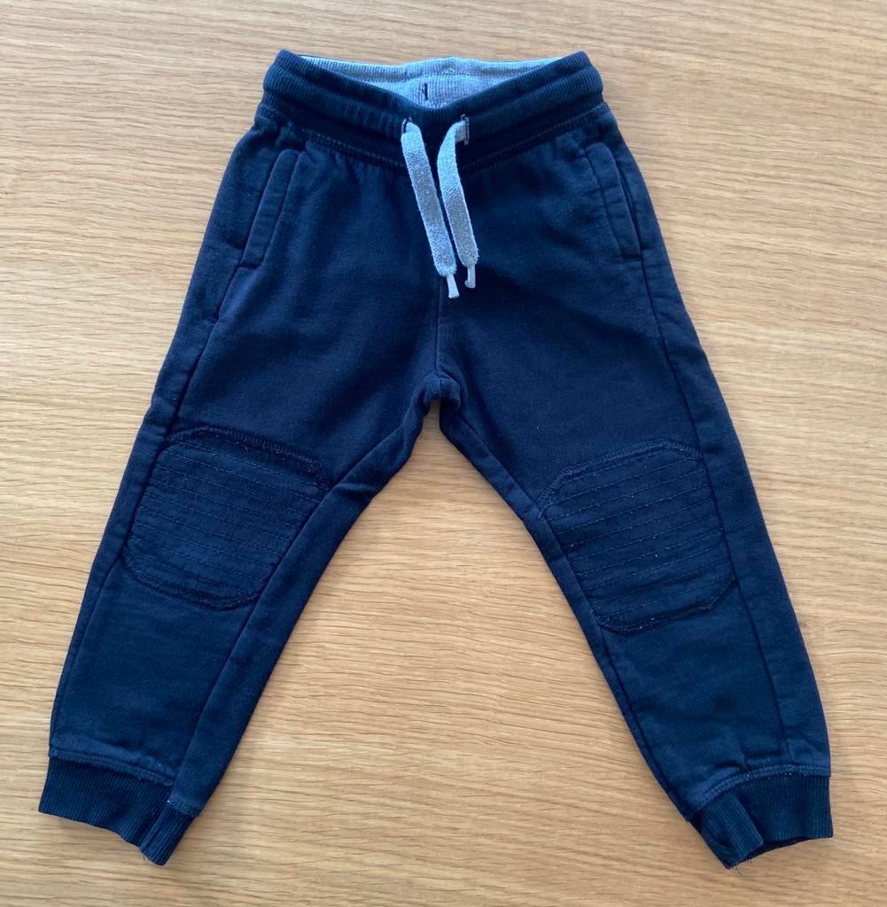 Pantalon de jogging / training noir - 2 ans - 3,50€, Garçon, Enlèvement ou Envoi, Comme neuf, Pantalon