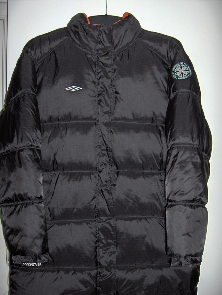 Umbro - zwarte donsjas, Ophalen of Verzenden, Zo goed als nieuw, Maat 42/44 (L)