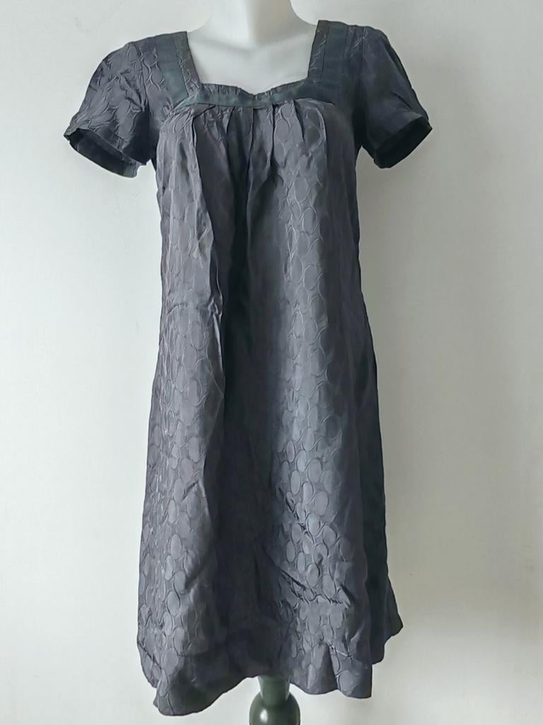 ETAM très jolie Robe Grise EN SATIN taille 38, Enlèvement ou Envoi, Comme neuf