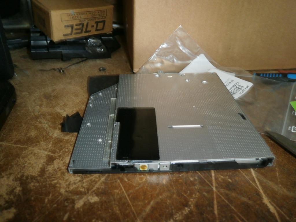 acer aspire es1-711g dvd, Ophalen of Verzenden, Gebruikt