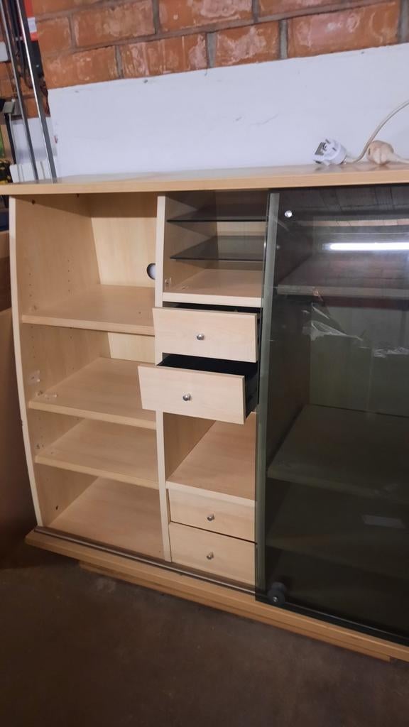Computer kast of bureau kast, Enlèvement