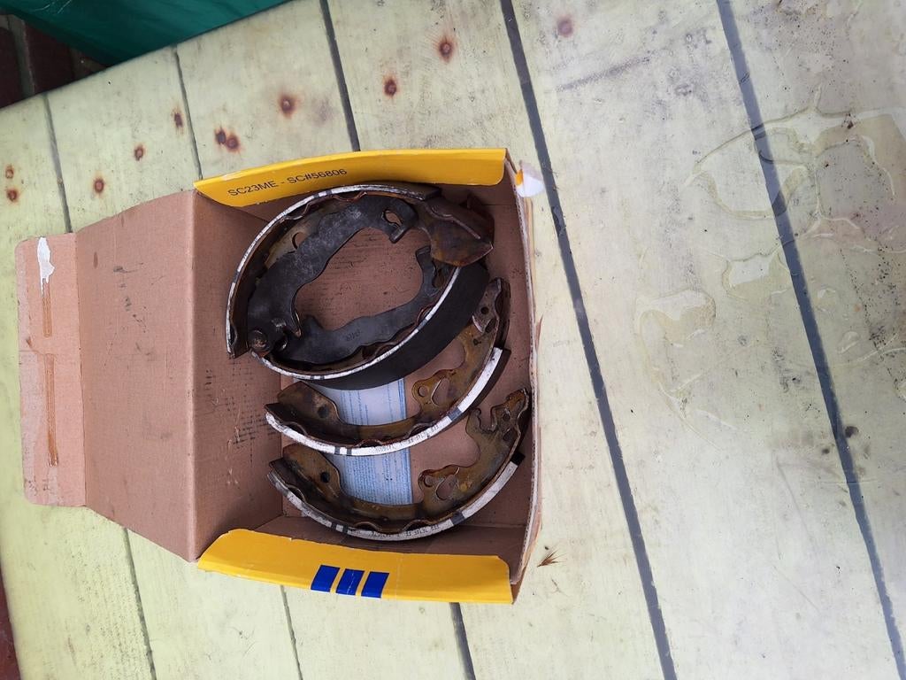 Ford Focus 1998-2004 achterremmen, Auto-onderdelen, Ophalen of Verzenden, Gereviseerd