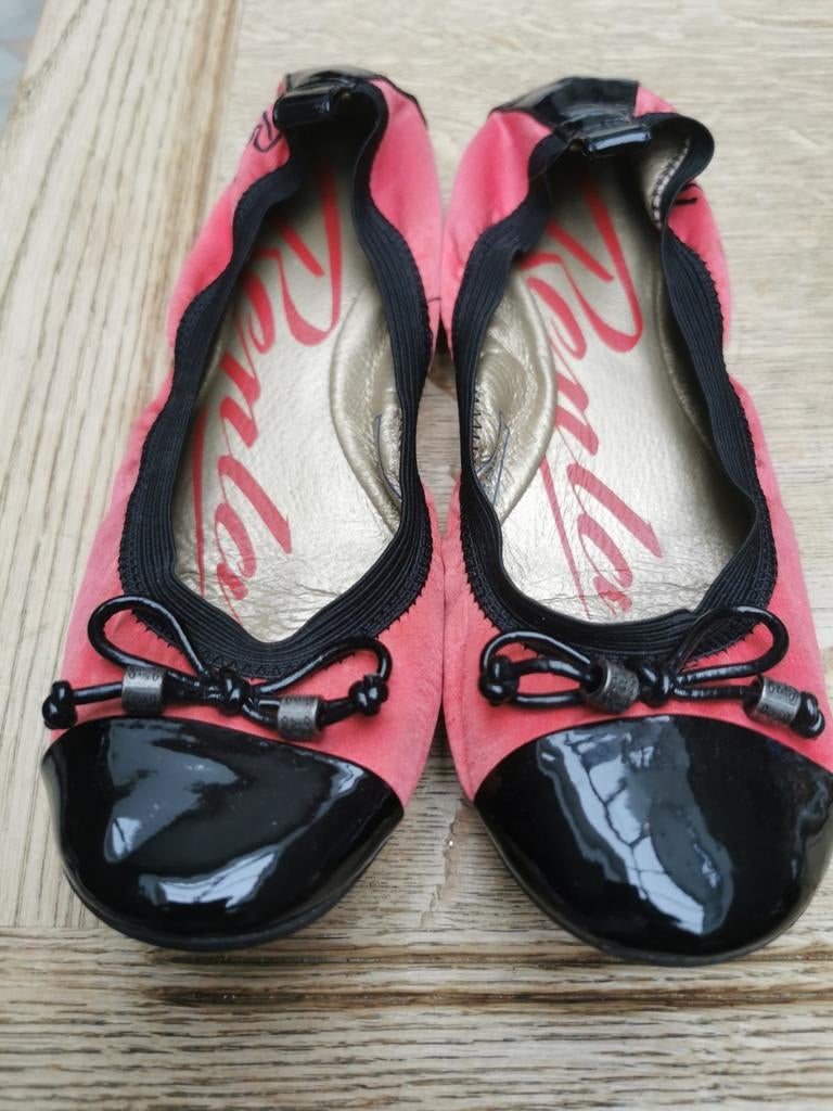 Mooie ballerina schoenen van Replay, Kleding | Dames, Schoenen, Zwart, Zo goed als nieuw, Ballerina's, Ophalen of Verzenden