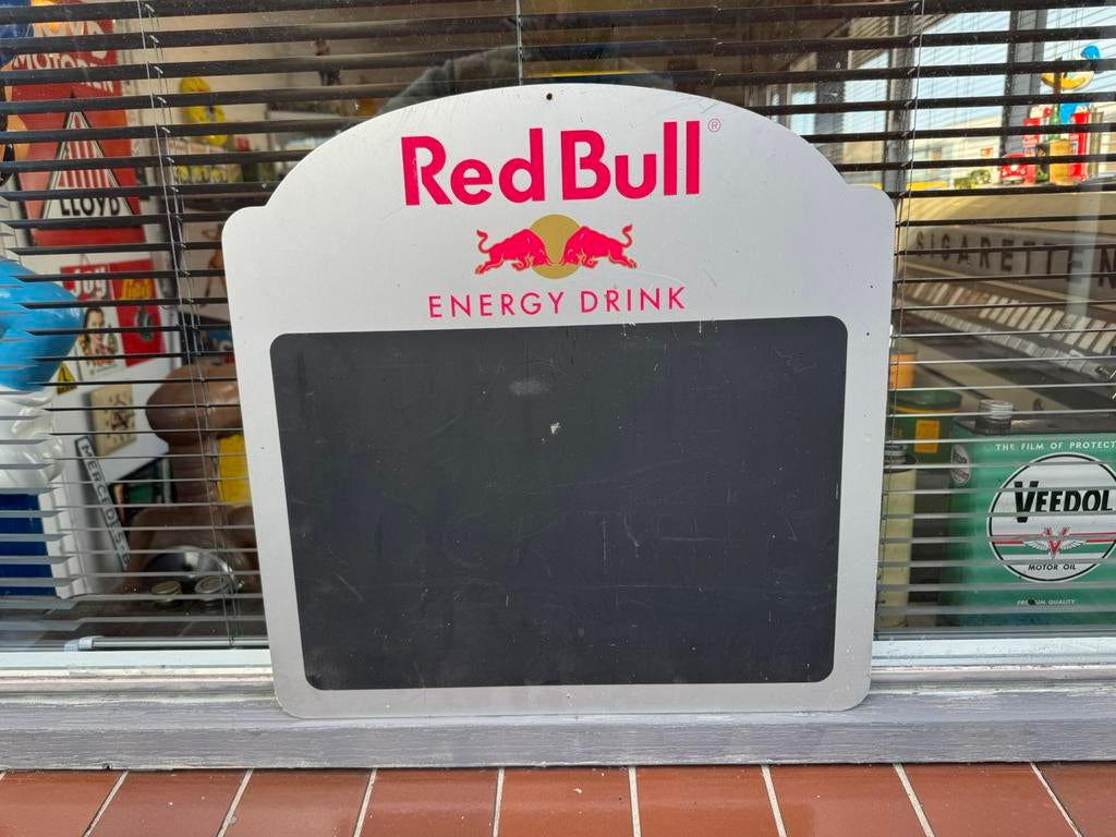 Ancien panneau d'affichage/tableau noir Redbull, Enlèvement ou Envoi, Utilisé, Panneau publicitaire