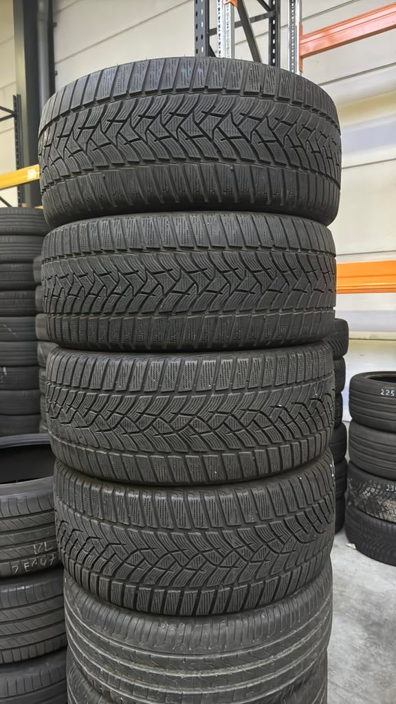 2454019 245/40/19 245/49R19 winter merk goodyear en dunlop, Ophalen