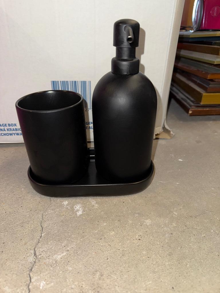 Set salle de bain IKEA noir mat, Enlèvement ou Envoi, Comme neuf, Noir, Autres types