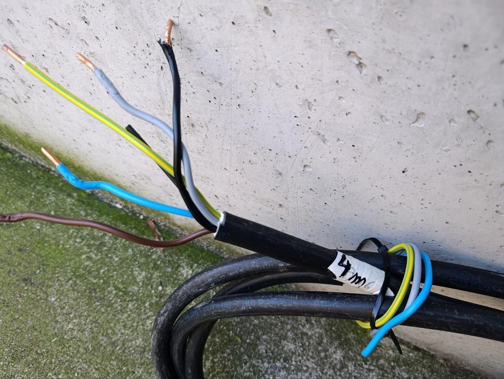 Elektrische kabel 5x6 carre. 4meter, Doe-het-zelf en Bouw, Elektriciteit en Kabels, Ophalen