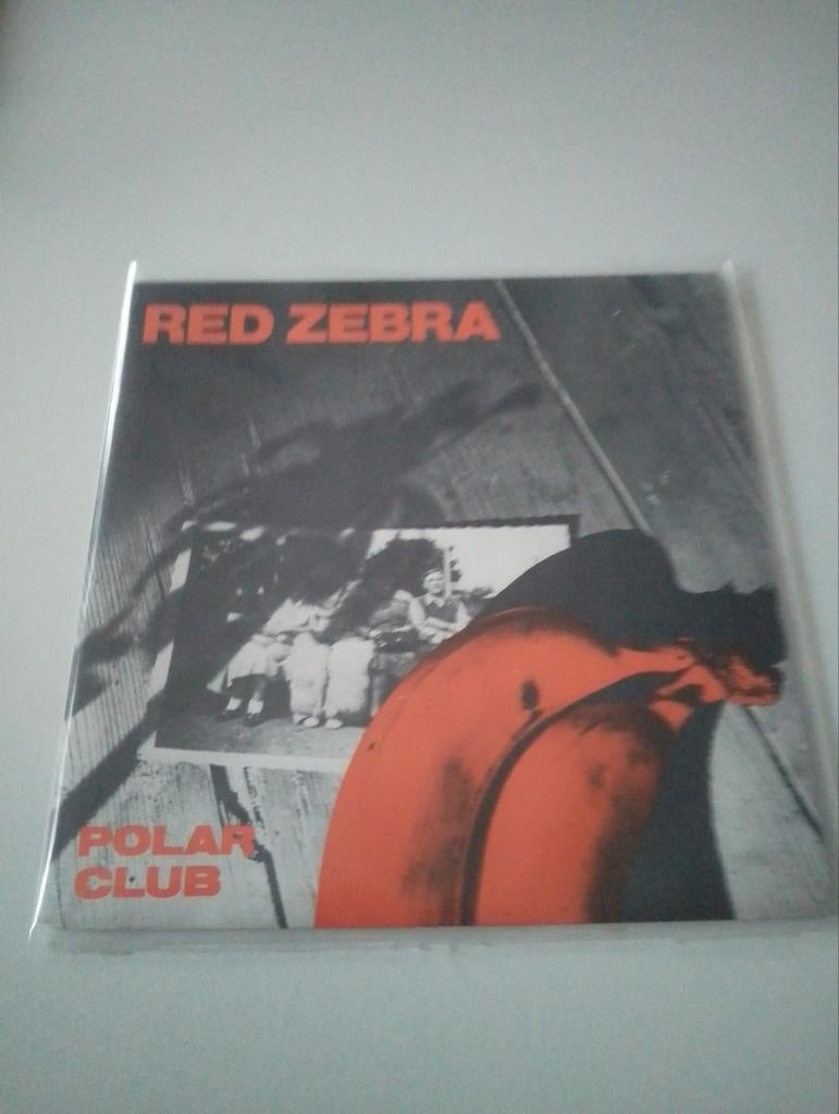 Zèbre rouge - Polar Club, Enlèvement ou Envoi, Comme neuf