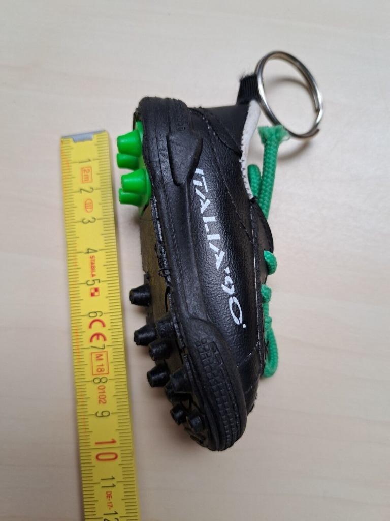 porte clé porte-clés clef Italia 90 chaussure de foot, Enlèvement ou Envoi