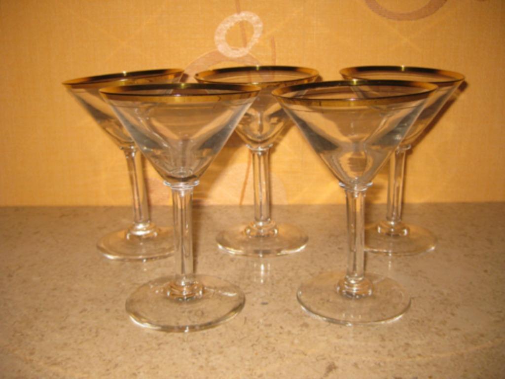 5 glazen met gouden rand hoogte 135 mm, Ophalen of Verzenden