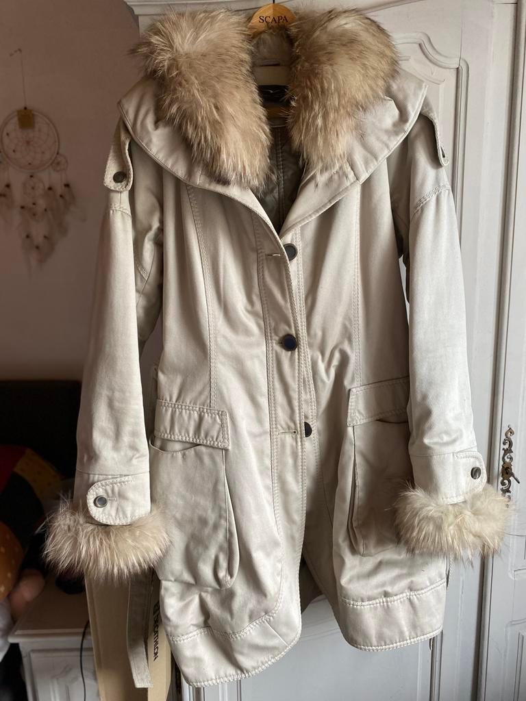Italiaans luxe merk Violanti, Kleding | Dames, Ophalen of Verzenden, Zo goed als nieuw, Maat 46/48 (XL) of groter, Beige