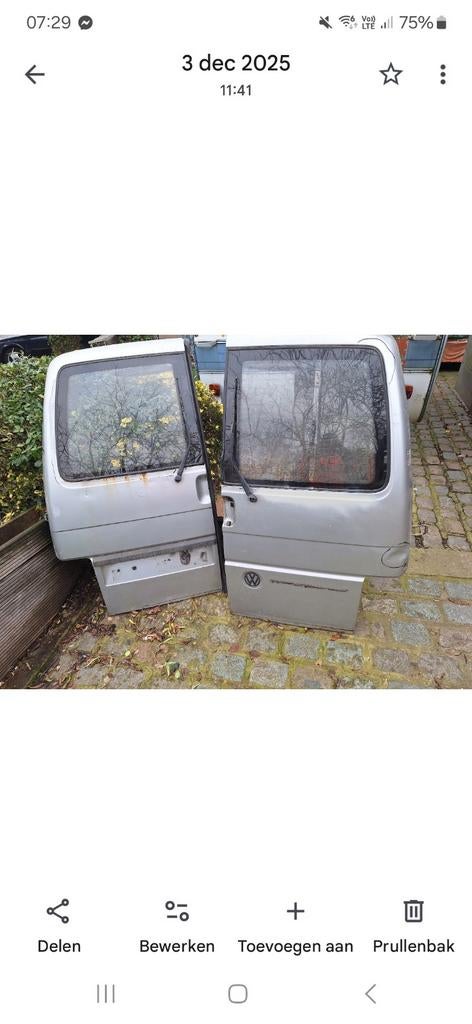 T4 achterdeuren, Ophalen, Deur