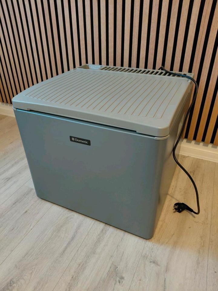 Domestic RC1200 EGP Camper koelkast, Caravans en Kamperen, Koelboxen, Ophalen