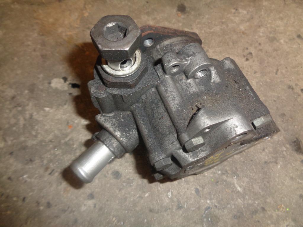 A vendre pompe de direction assistée Audi A4 B7, Autos : Pièces & Accessoires, Moteurs & Accessoires, Audi, Utilisé, Enlèvement