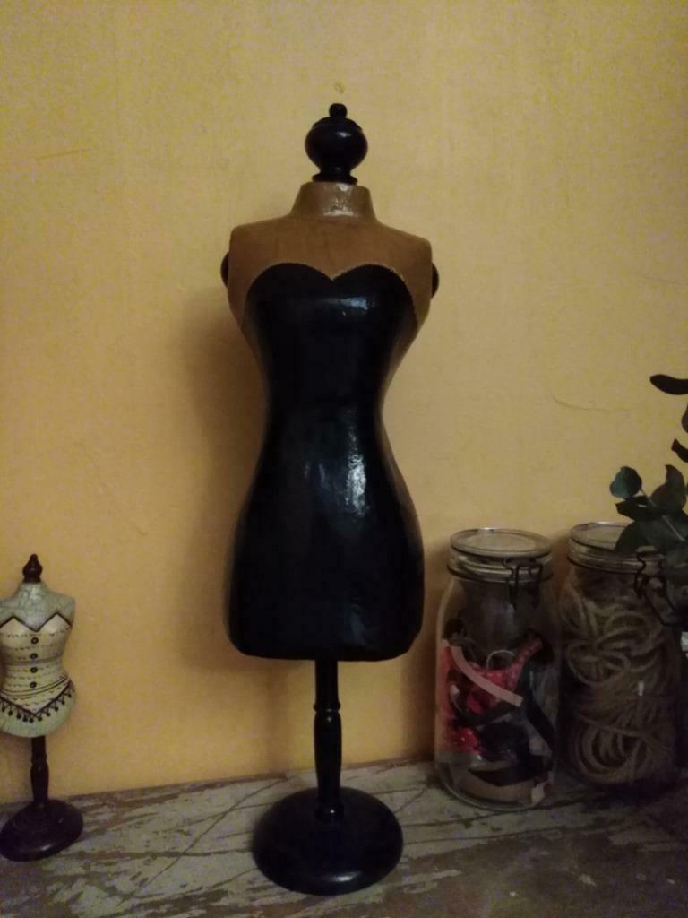 Mannequin papier mâché et bois, Huis en Inrichting, Ophalen of Verzenden, Zo goed als nieuw, Hout