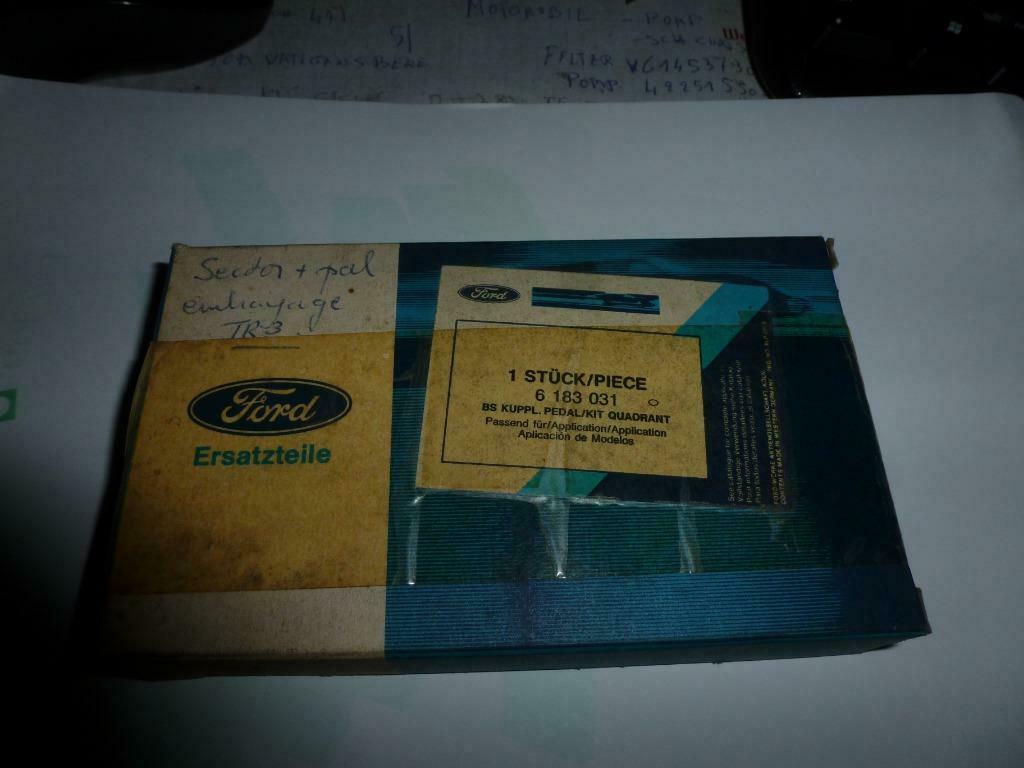 rep. kit ford 6 183 031 sector koppelingspedaal transit tr3, Envoi, Ford