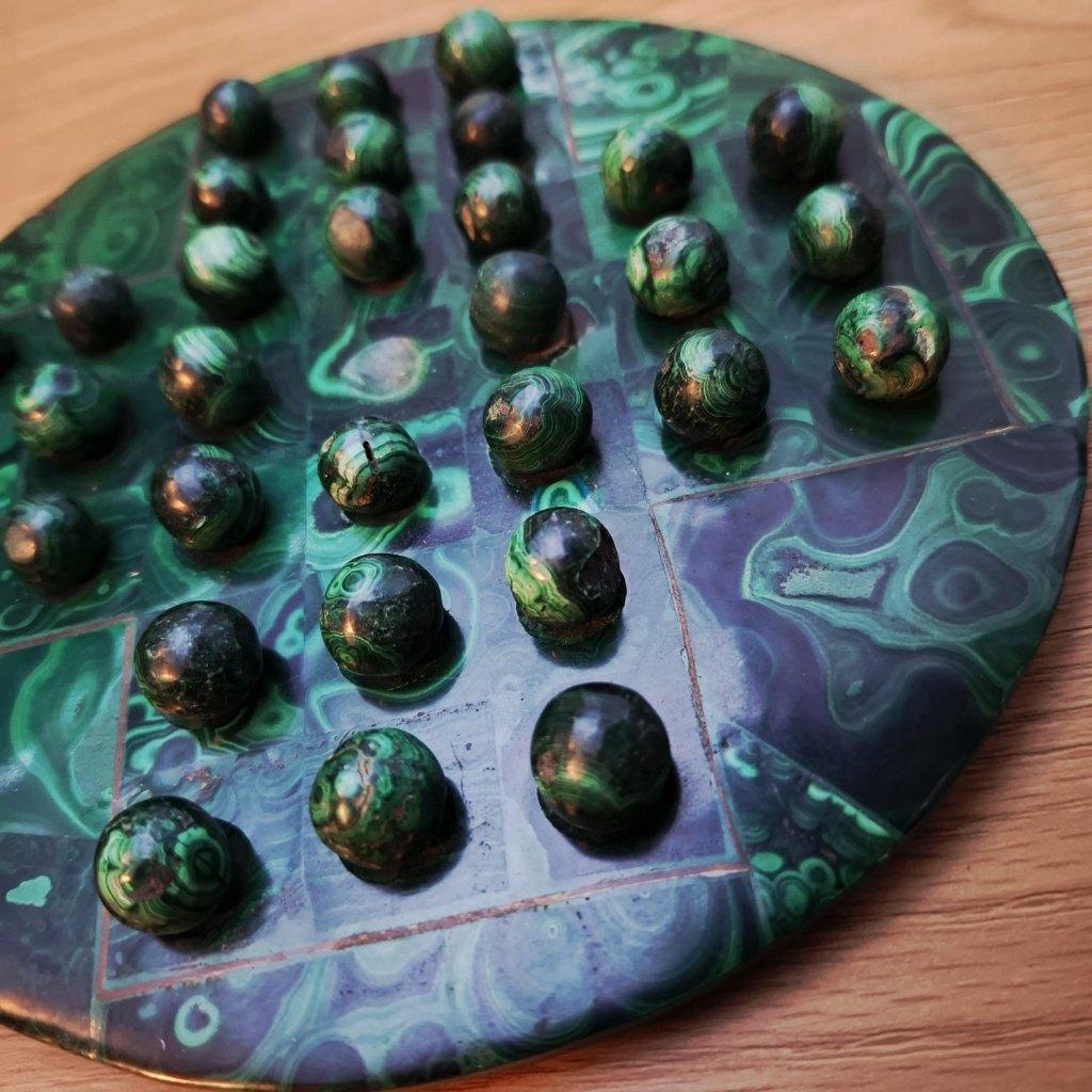 Jeu de solitaire en malachite véritable — complet, Enlèvement