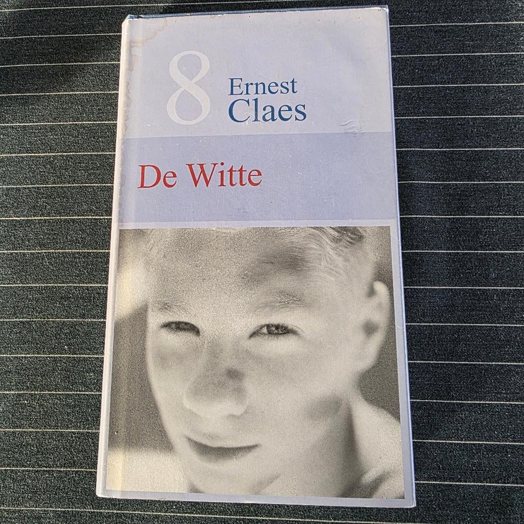 DE WITTE ERNEST CLAES BOEK TE KOOP 1, Ophalen of Verzenden, Gelezen, België