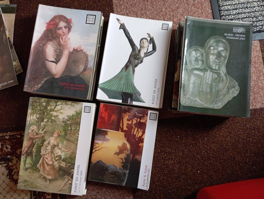 37 kunstboeken jaren 2000 bernaerts, Boeken, Verzenden