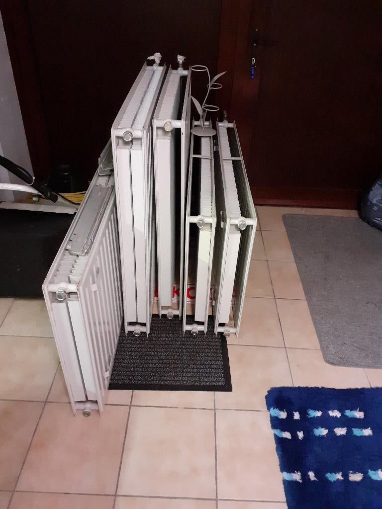5 Stuks plaatstalen radiatoren, Enlèvement, Utilisé, Radiateur