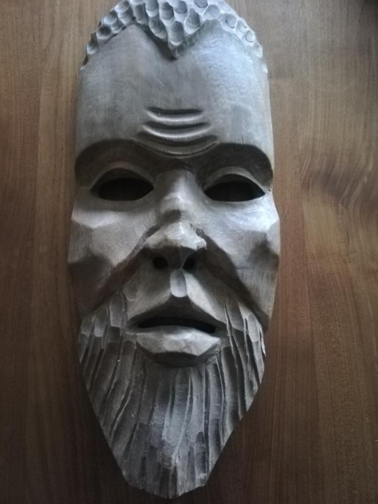 Groot Congolees masker, Ophalen