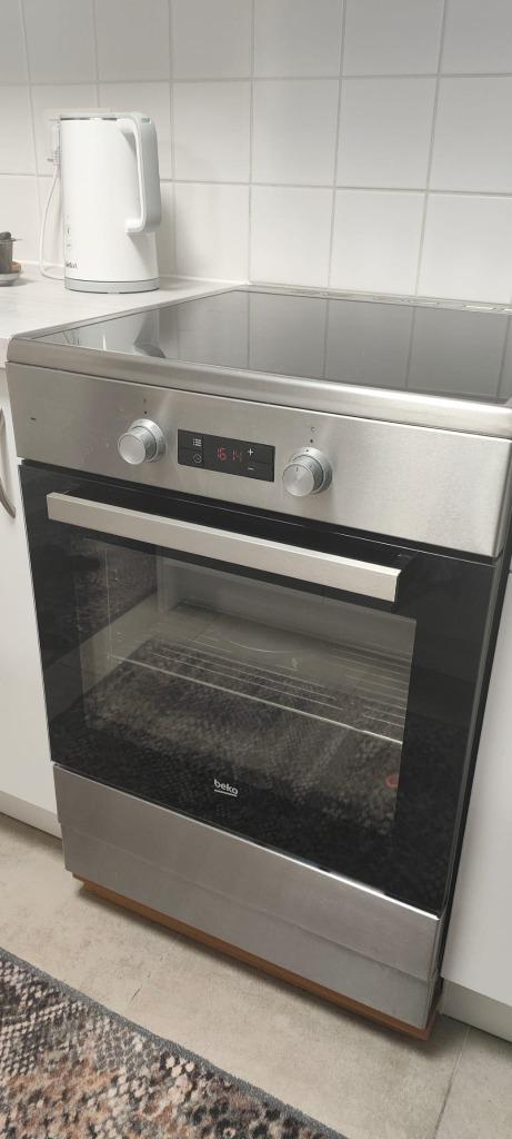 Defect!!! inductie fornuis Beko Fsm 89301 Gxs, Electroménager, Cuisinières, Enlèvement, Ne fonctionne pas, Gril, Induction