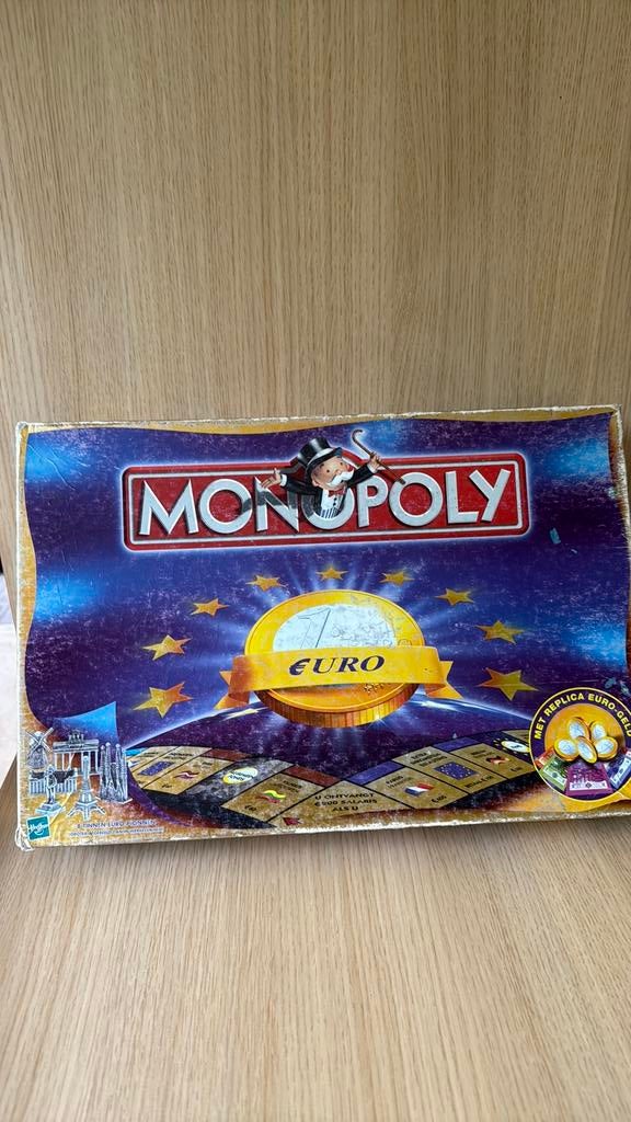 Monopoly, Hobby & Loisirs créatifs, Jeux de société | Autre, Trois ou quatre joueurs, Enlèvement, Utilisé, HASBRO