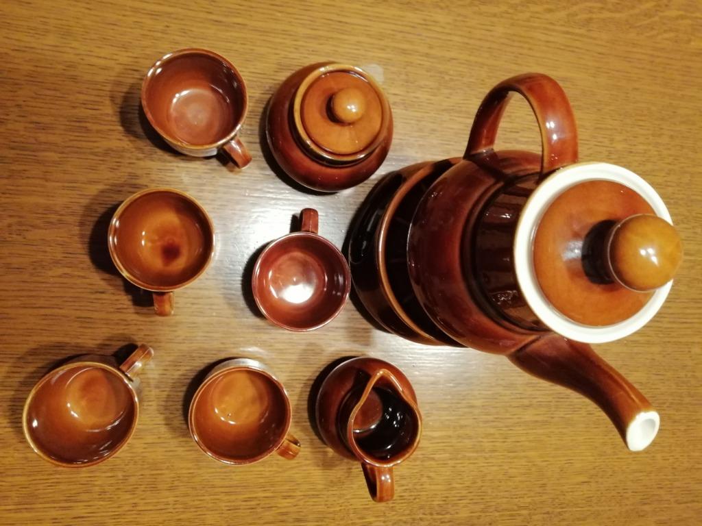 Cafetière brune et son support bougies neuf, Enlèvement