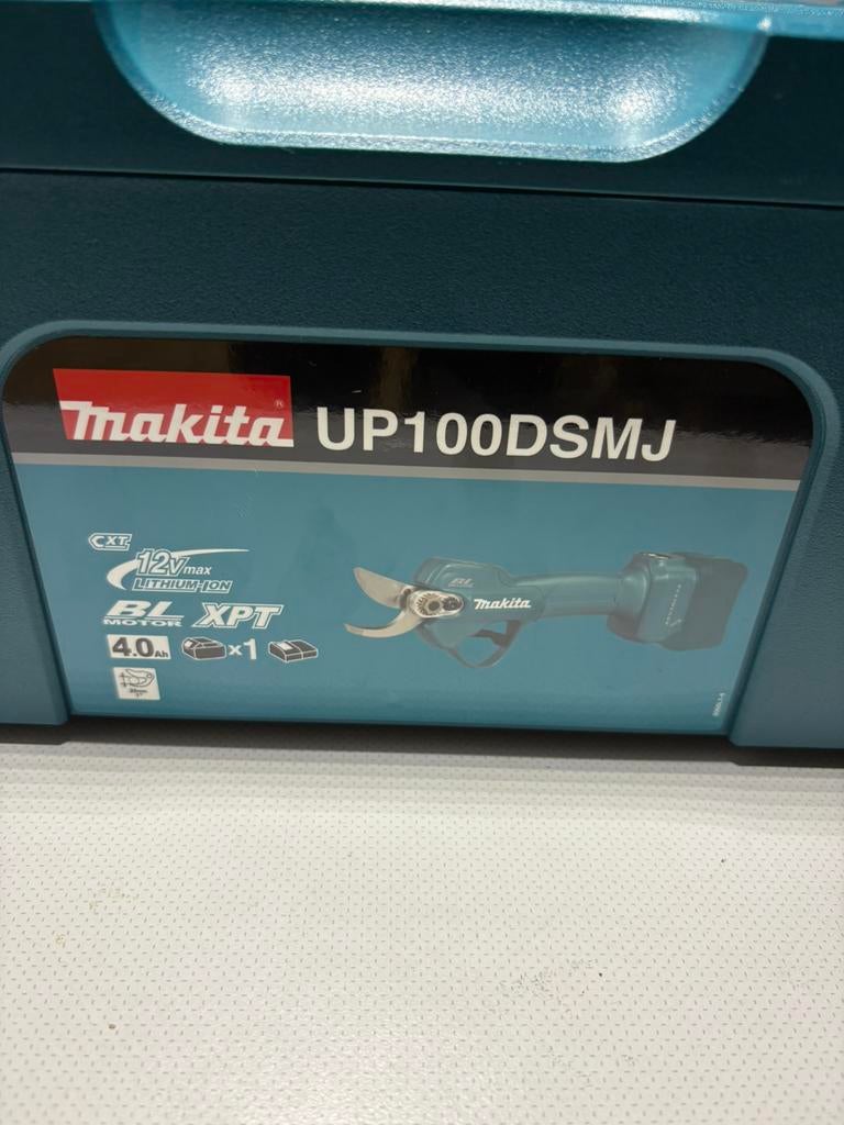 Makita accu snoeischaar UP100DSMJ, Tuin en Terras, Snoeischaren, Zo goed als nieuw, 20 t/m 29 mm, Ophalen of Verzenden