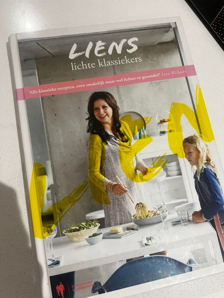 Lien Willaert - Liens lichte klassiekers, Boeken, Kookboeken, Ophalen, Lien Willaert
